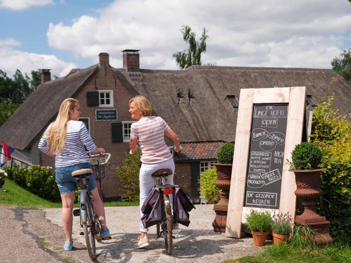 Herberg De Lingehoeve Oosterwijk Eksteriør billede