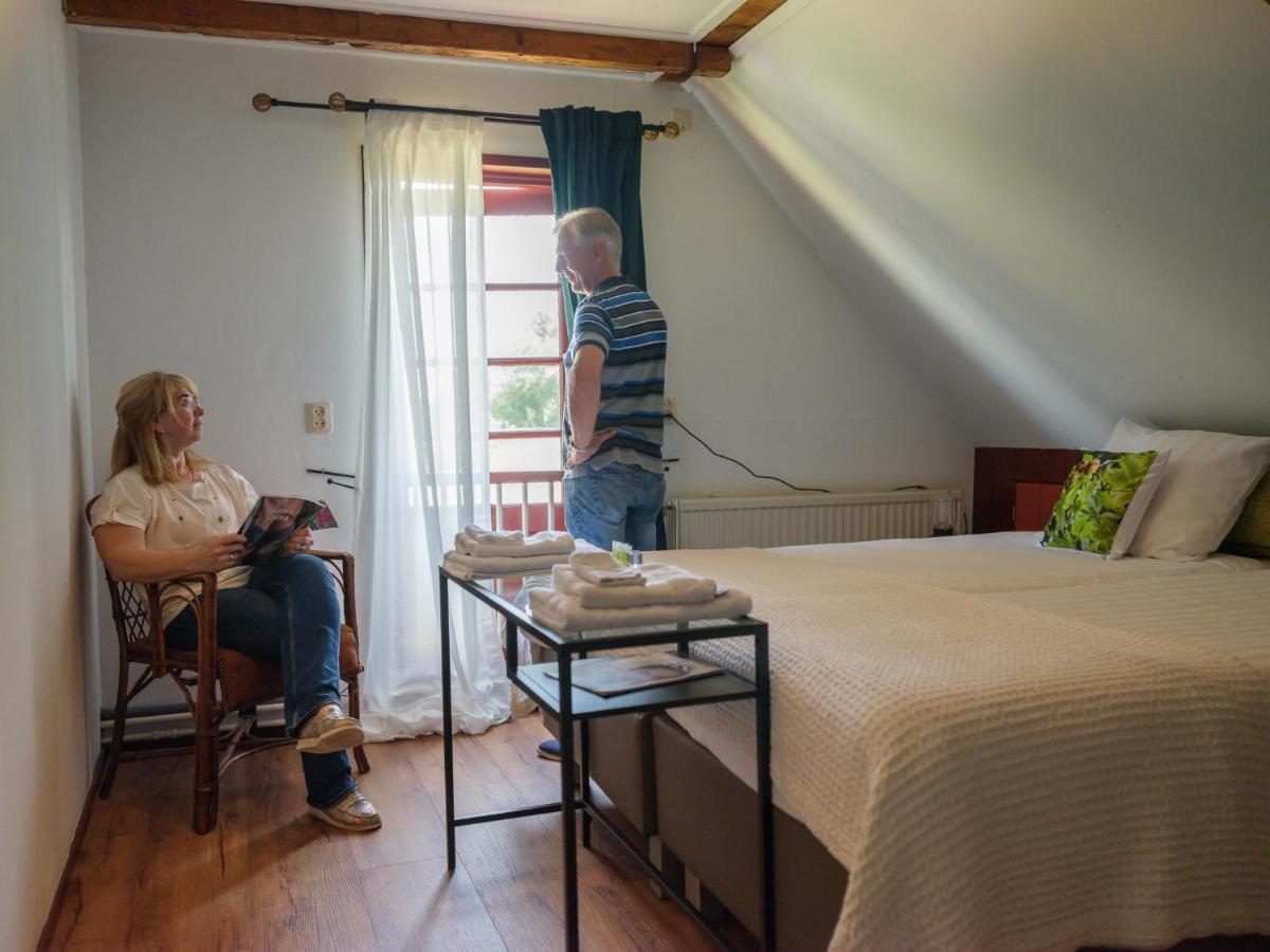 Herberg De Lingehoeve Oosterwijk Eksteriør billede