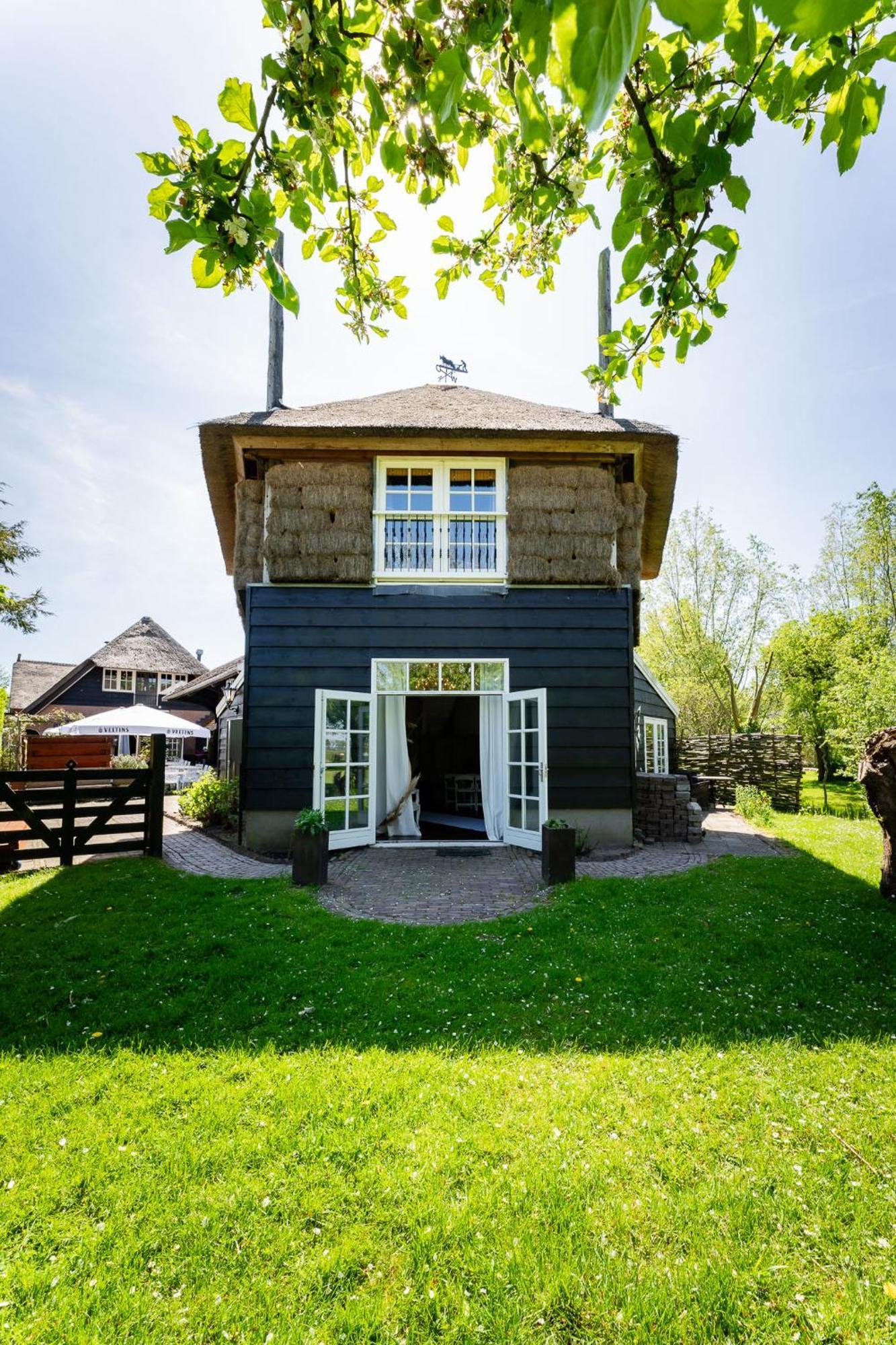 Herberg De Lingehoeve Oosterwijk Eksteriør billede